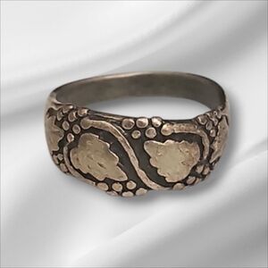 WHEELER MANUFACTURING Vintage Sterling Silver Ring Size 7 Womens Grape Leaves